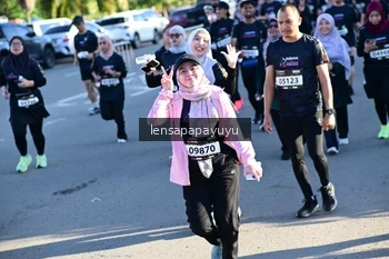 Runner Photo 1630779