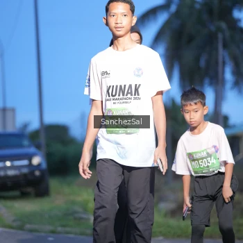 Runner Photo 1630793