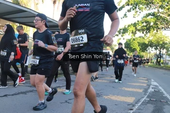 Runner Photo 1630812
