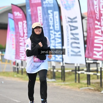 Runner Photo 1630816