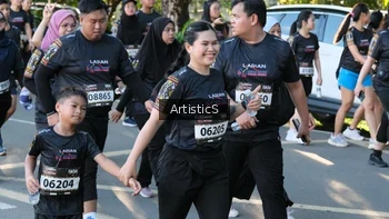 Runner Photo 1630857