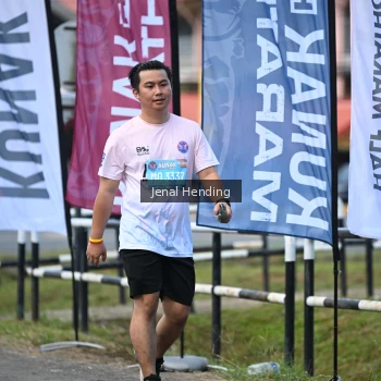 Runner Photo 1630892
