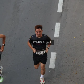 Runner Photo 1630940