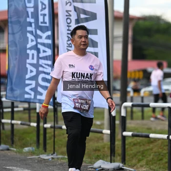 Runner Photo 1630999