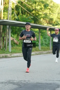 Runner Photo 1631002