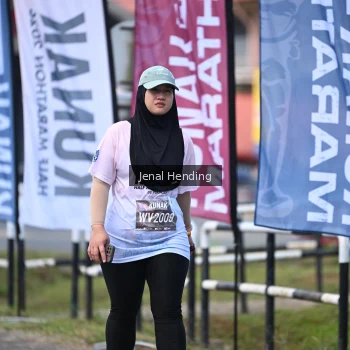 Runner Photo 1631043
