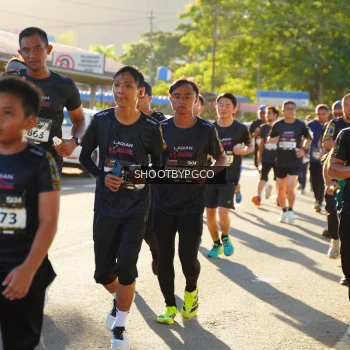 Runner Photo 1631047