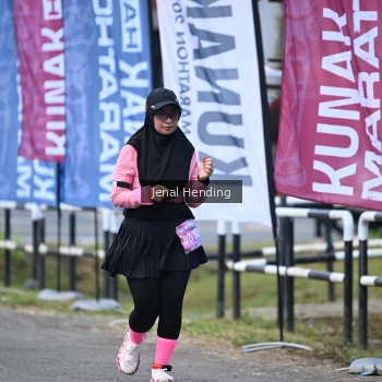 Runner Photo 1631074