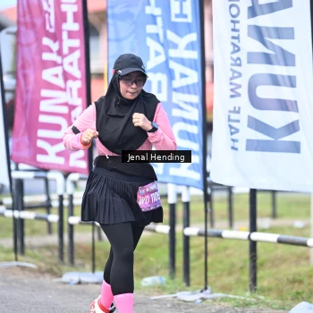Runner Photo 1631084