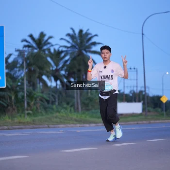 Runner Photo 1631101