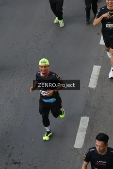 Runner Photo 1631176