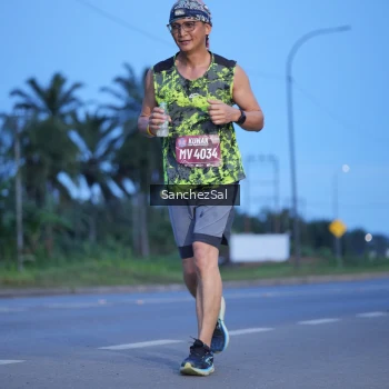 Runner Photo 1631183