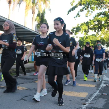 Runner Photo 1631269