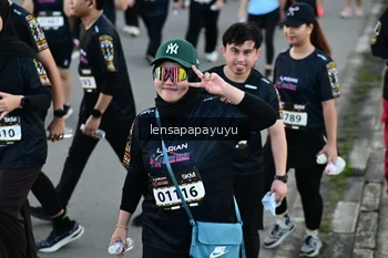 Runner Photo 1631370