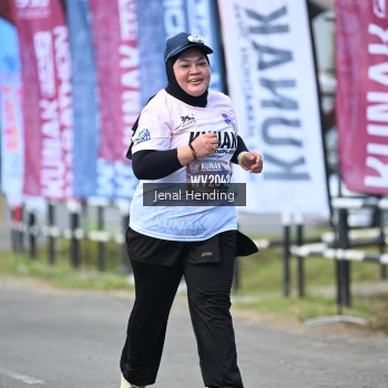Runner Photo 1631405