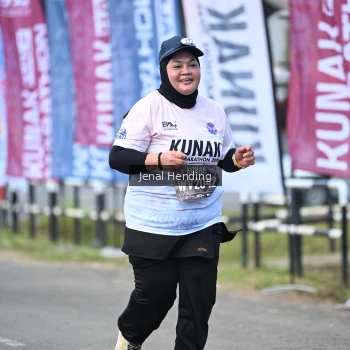 Runner Photo 1631410