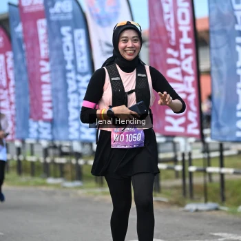 Runner Photo 1631493