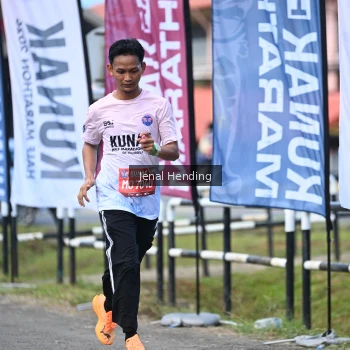 Runner Photo 1631583