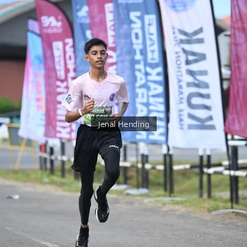Runner Photo 1631599