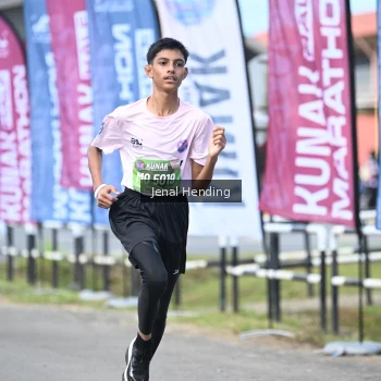 Runner Photo 1631619