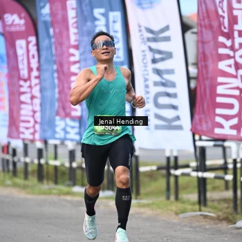 Runner Photo 1631625
