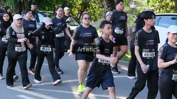 Runner Photo 1631675