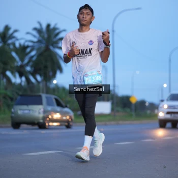 Runner Photo 1631688