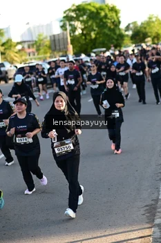 Runner Photo 1631710