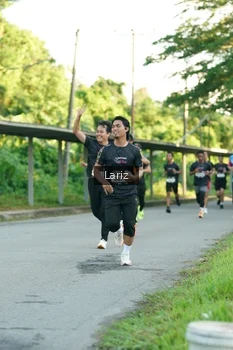 Runner Photo 1631712