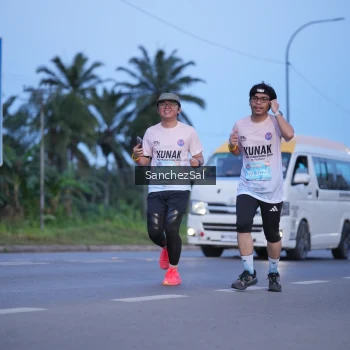 Runner Photo 1631745