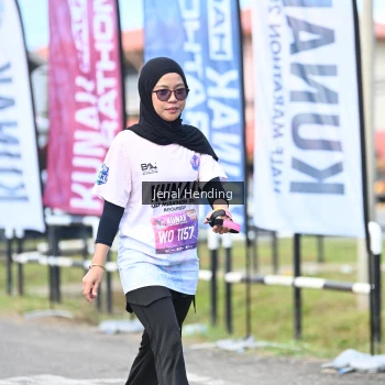 Runner Photo 1631774