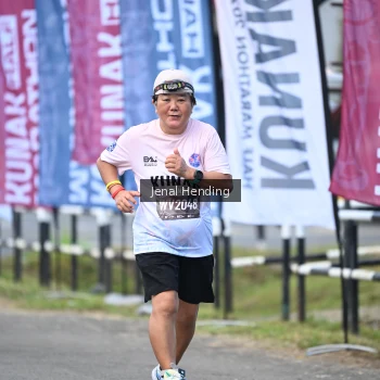 Runner Photo 1631789
