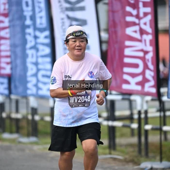 Runner Photo 1631807