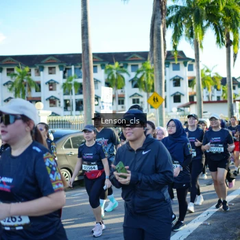 Runner Photo 1631852