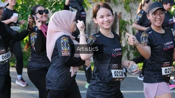 Runner Photo 1631875