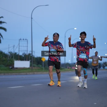 Runner Photo 1631899