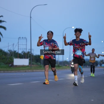 Runner Photo 1631906