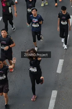 Runner Photo 1632018