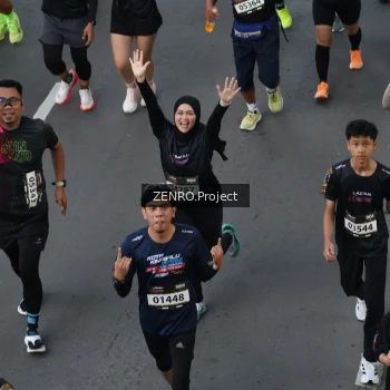 Runner Photo 1632069
