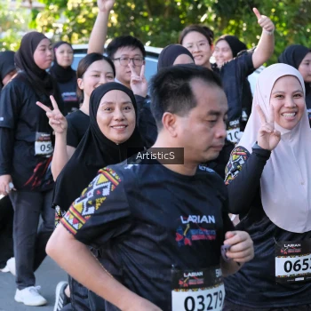 Runner Photo 1632126