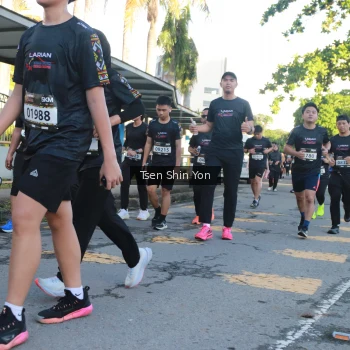 Runner Photo 1632272