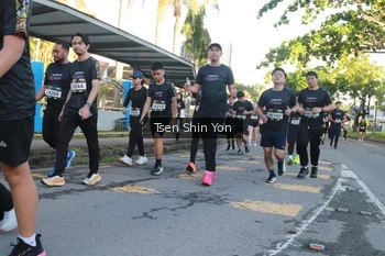 Runner Photo 1632311