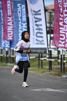 Runner Photo 1632355