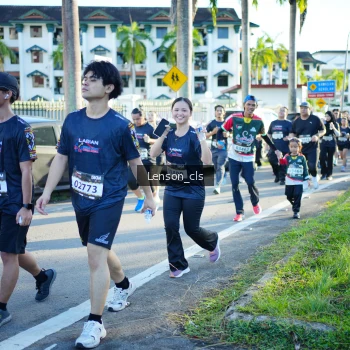 Runner Photo 1632356