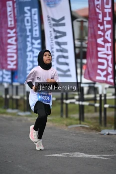 Runner Photo 1632376
