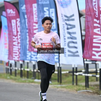 Runner Photo 1632418