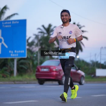 Runner Photo 1632430