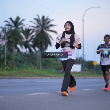 Runner Photo 1632457