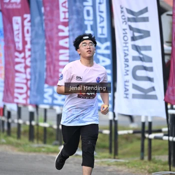 Runner Photo 1632530