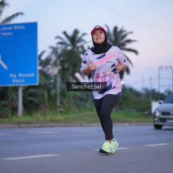 Runner Photo 1632571
